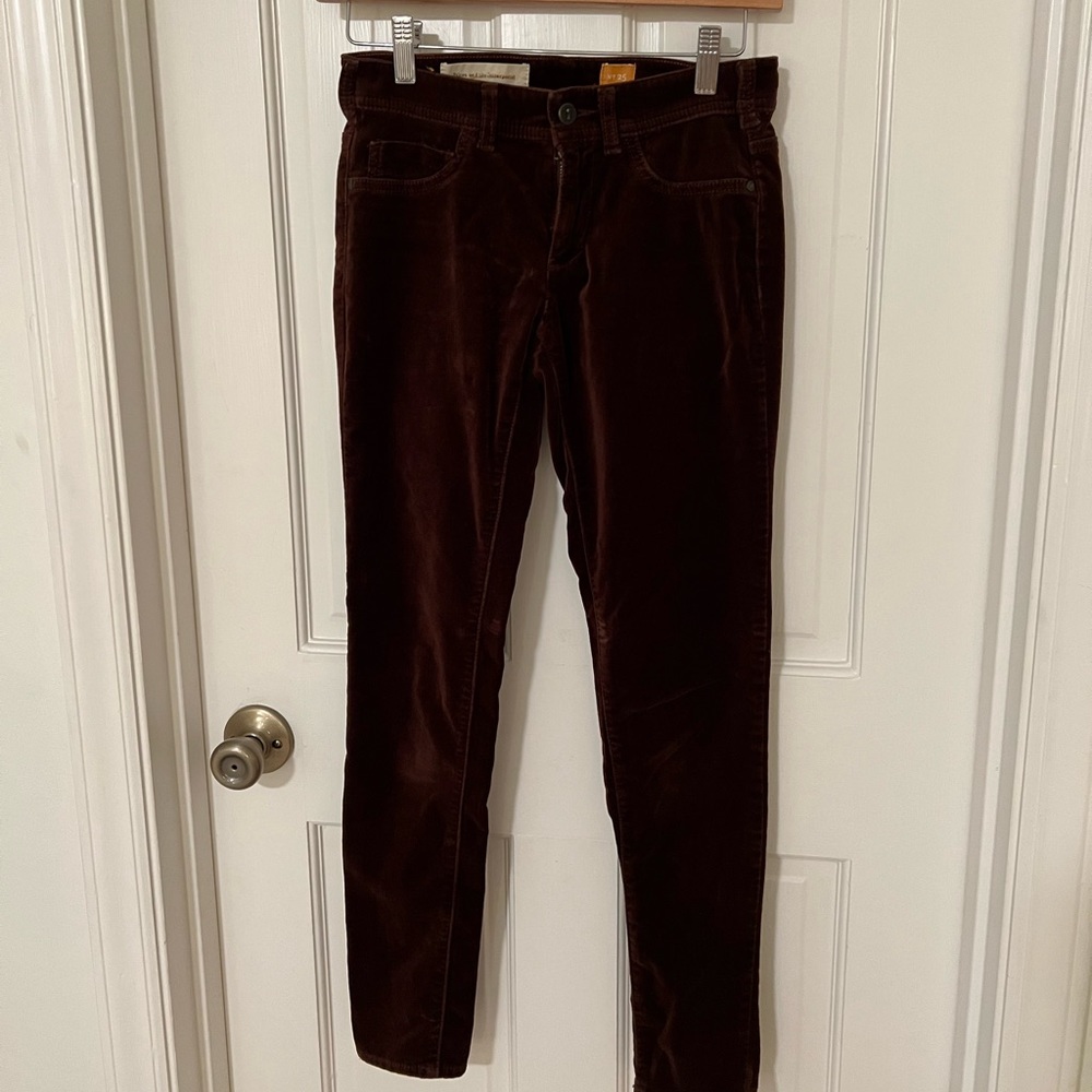 Anthropologie, Pilcro, maroon velvet jeans, size 25.